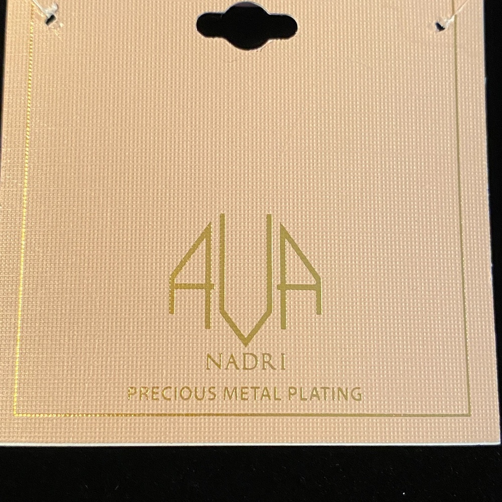 AVA NADRI Cubic Zirconia Pavé Lariat Necklace - Picture 5 of 7